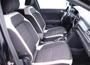 Volkswagen T-Roc 12