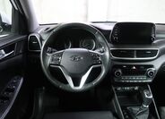 Hyundai Tucson 16