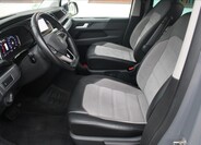 Volkswagen Multivan 19