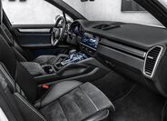 Porsche Cayenne 11