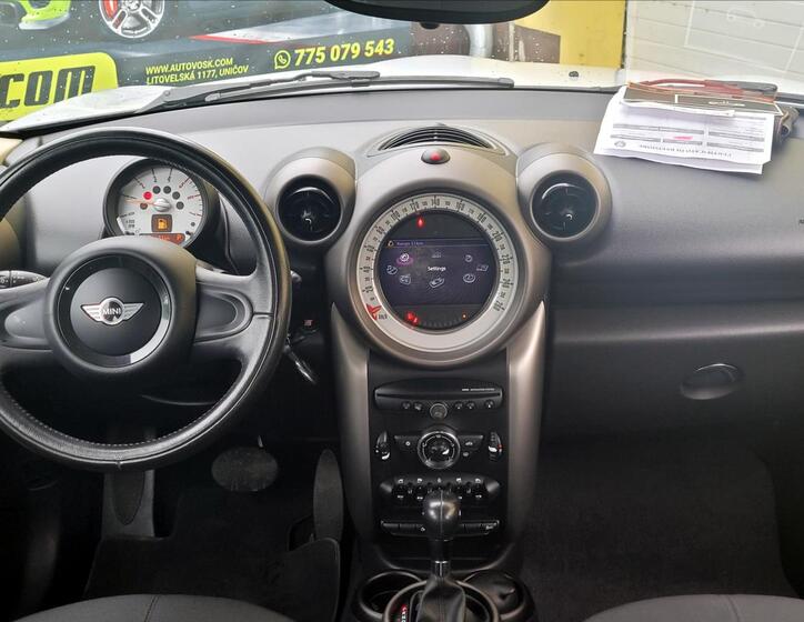 Mini Countryman 28