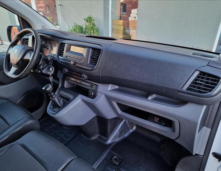 Peugeot Expert 13