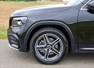 Mercedes-Benz GLB 33