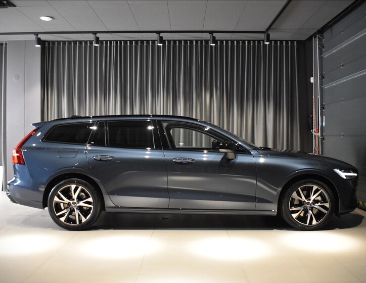 Volvo V60 3