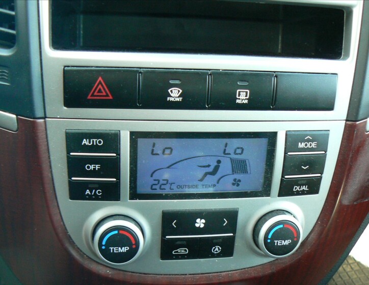Hyundai Santa Fe 16