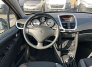 Peugeot 207 8