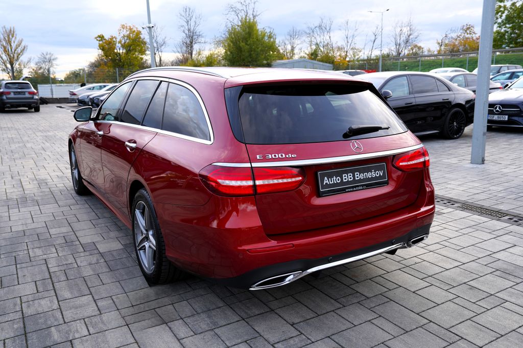 Mercedes-Benz Třídy E