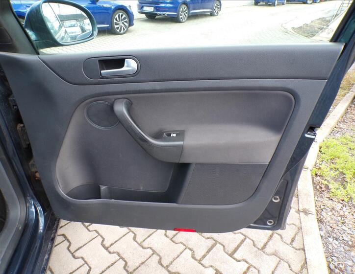Volkswagen Golf Plus 24