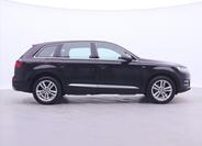 Audi Q7 8
