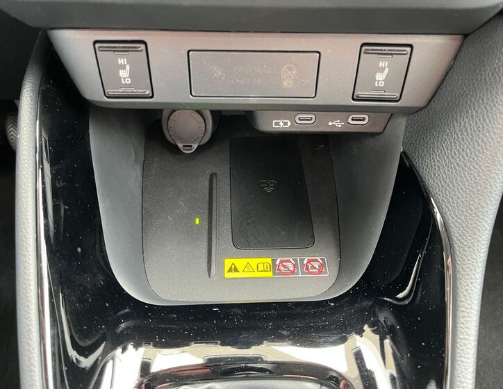 Toyota Yaris 24