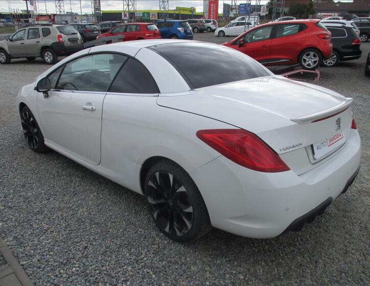 Peugeot 308 7