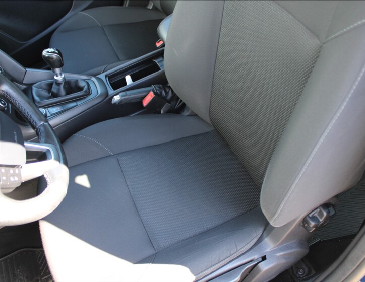 Ford Focus 19