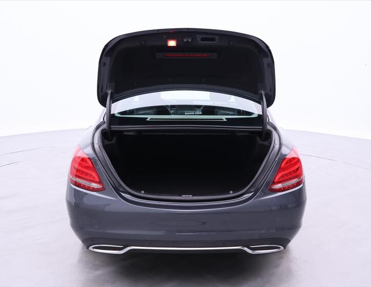 Mercedes-Benz Třídy C 9