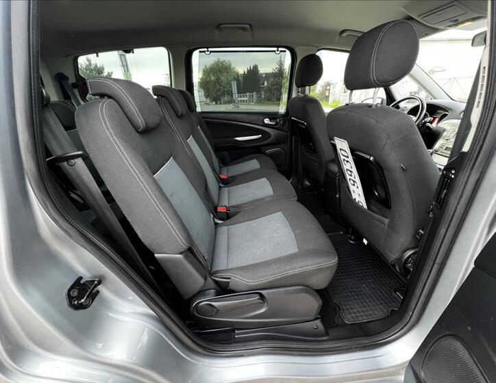 Ford Galaxy 25