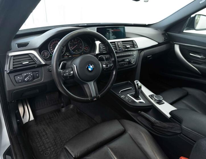BMW Řada 3 11