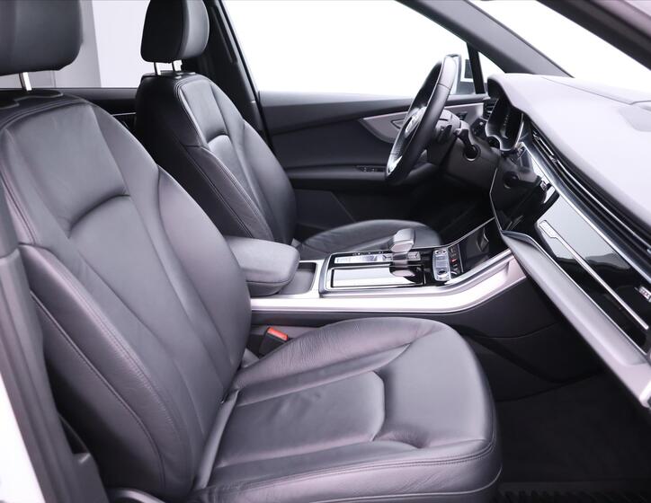 Audi Q7 60
