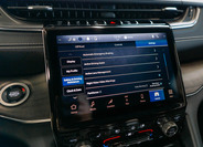 Jeep Grand Cherokee 38