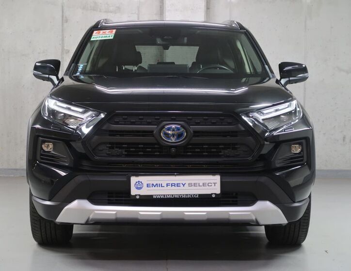 Toyota RAV4 2