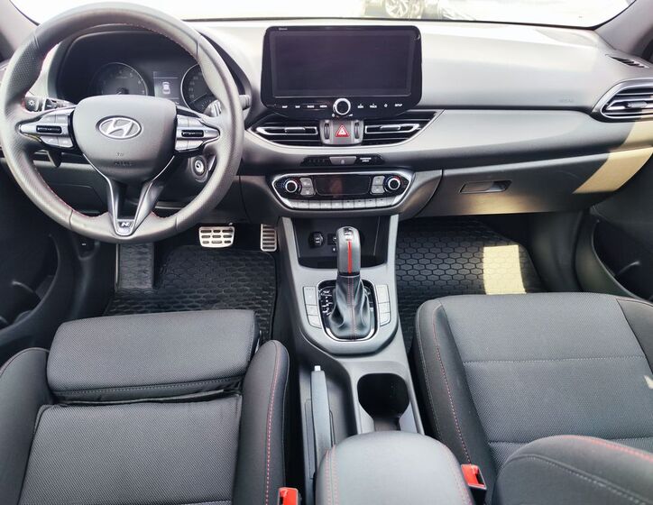 Hyundai i30 13