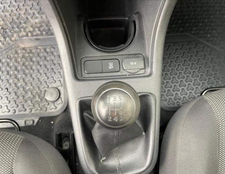 Volkswagen up! 14