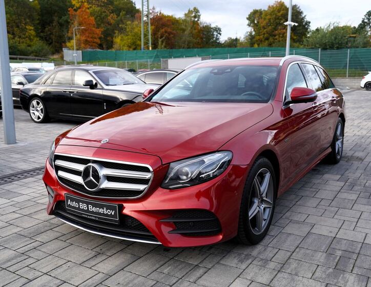 Mercedes-Benz Třídy E 2