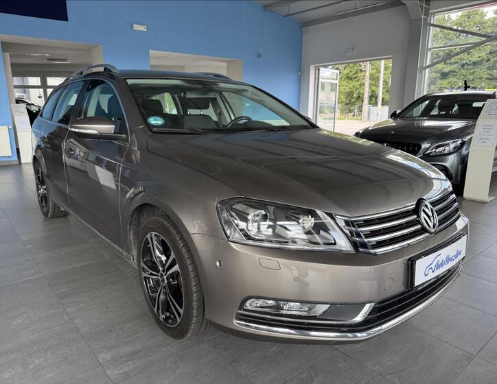 Volkswagen Passat 1