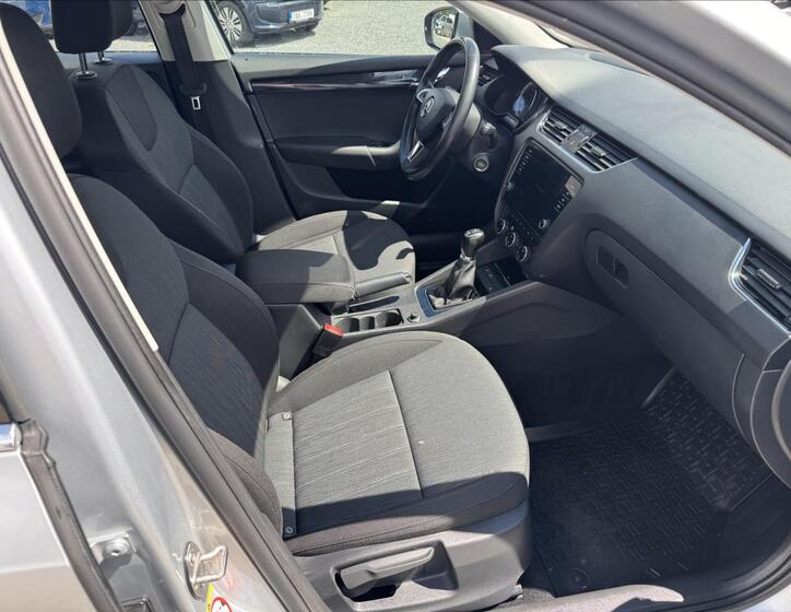 Škoda Octavia 13