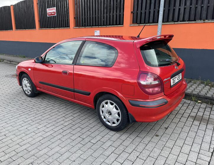 Nissan Almera 7