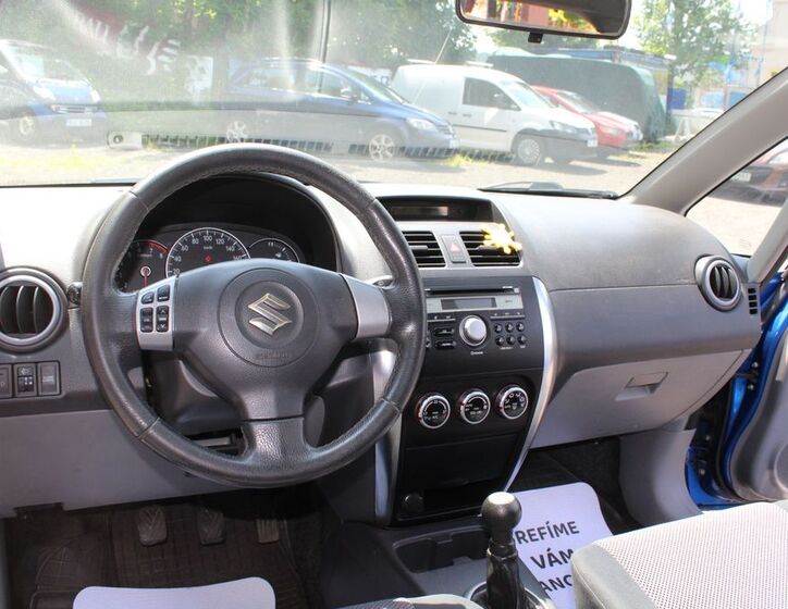 Suzuki SX4 23