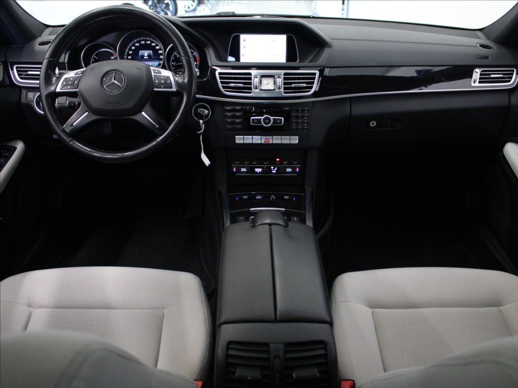 Mercedes-Benz Třídy E