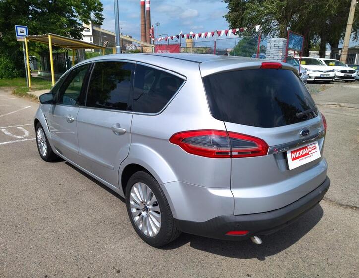 Ford S-MAX 6
