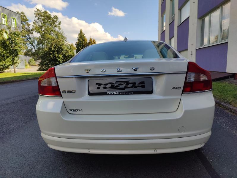 Volvo S80