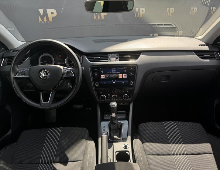 Škoda Octavia 21
