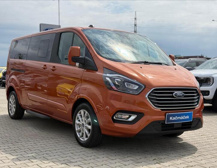Ford Tourneo Custom 7