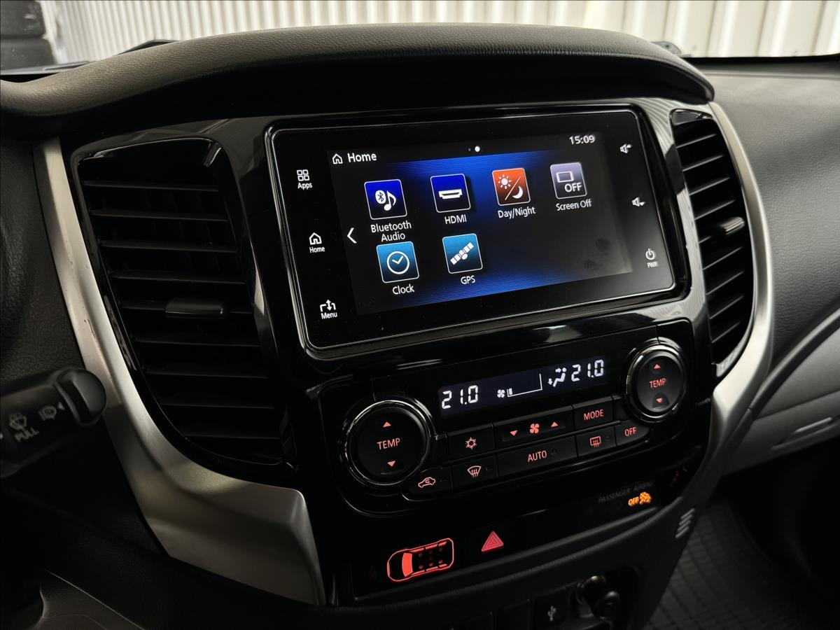 Mitsubishi L200
