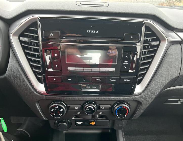 Isuzu D-Max 18