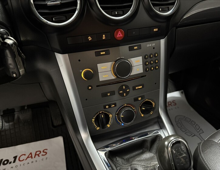 Opel Antara 11