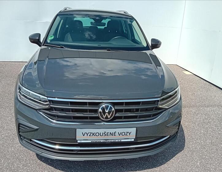 Volkswagen Tiguan 4