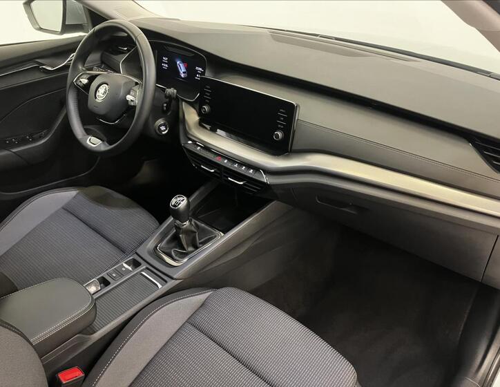 Škoda Octavia 16