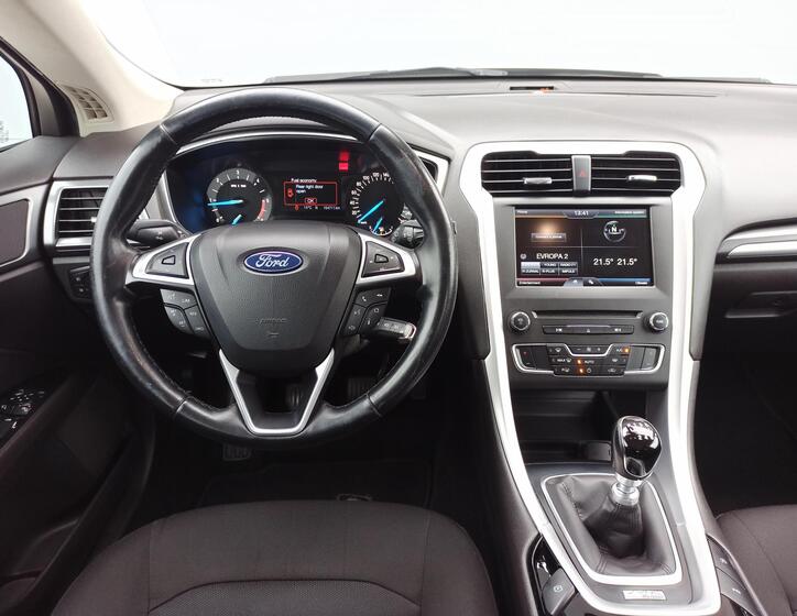 Ford Mondeo 17