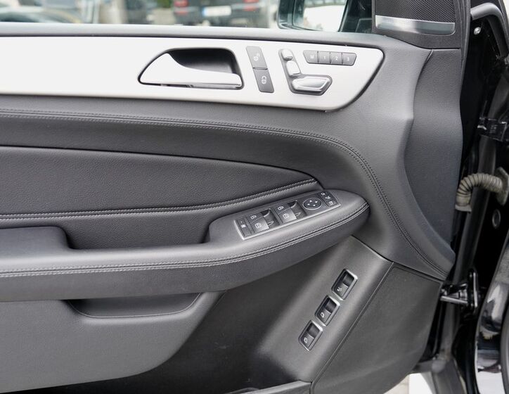 Mercedes-Benz GLS 23