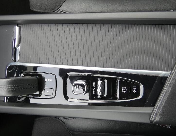 Volvo XC60 16