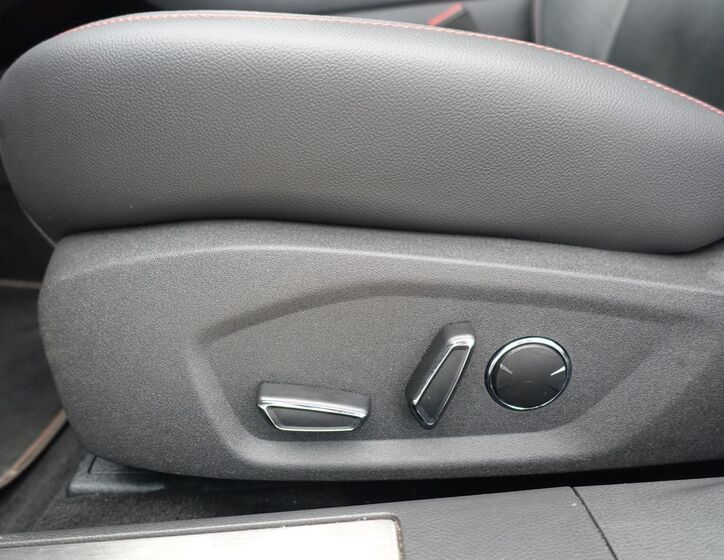Ford Mondeo 26