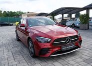 Mercedes-Benz Třídy E 8