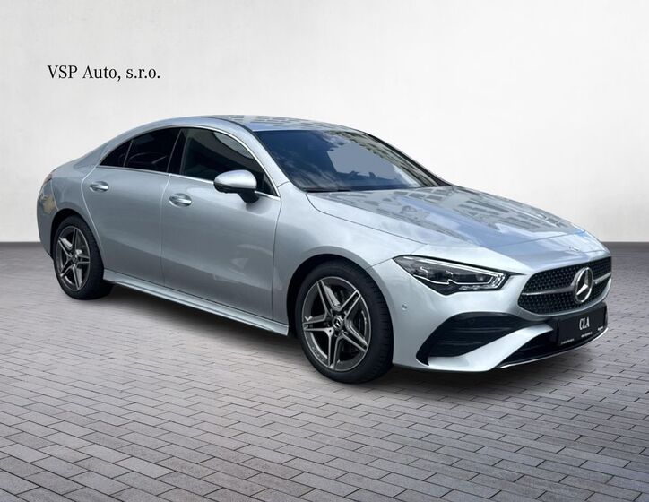Mercedes-Benz CLA 7