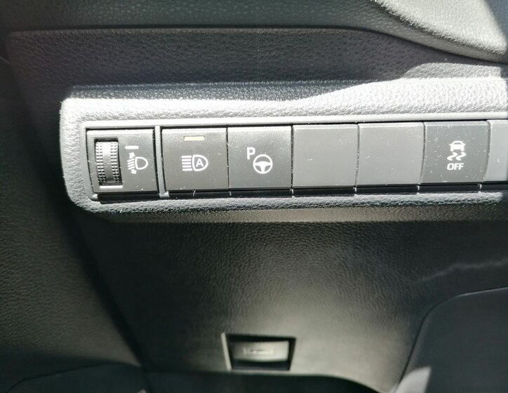 Toyota Corolla 18