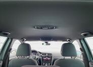 Volkswagen Golf 23