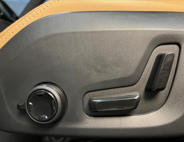 Volvo XC60 29