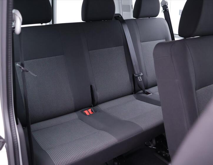 Volkswagen Transporter 14