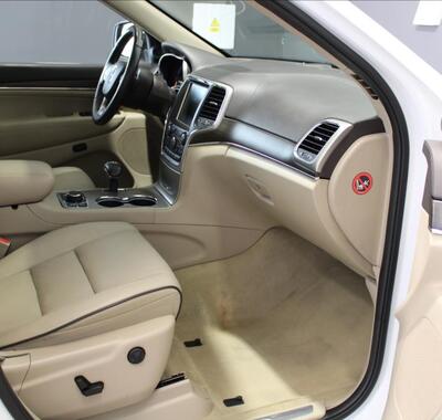 Jeep Grand Cherokee 26